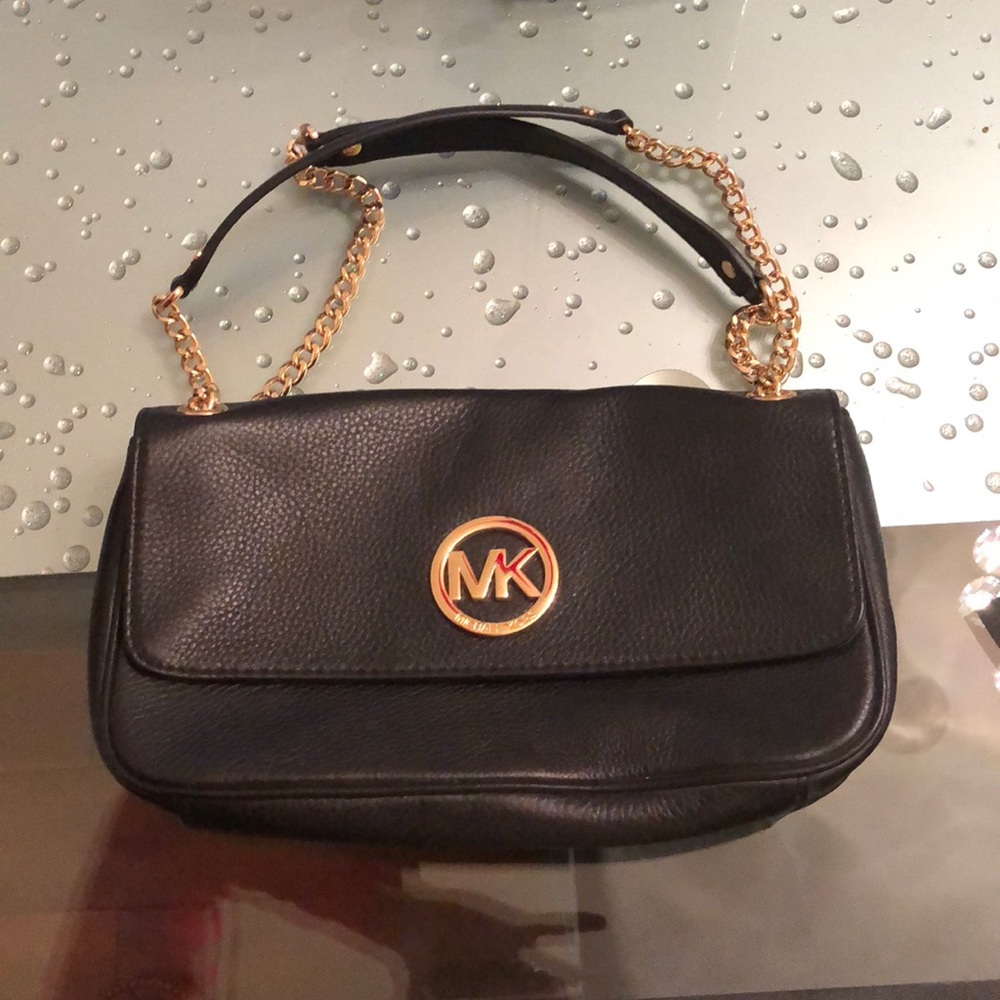 Michael Kors black leather purse